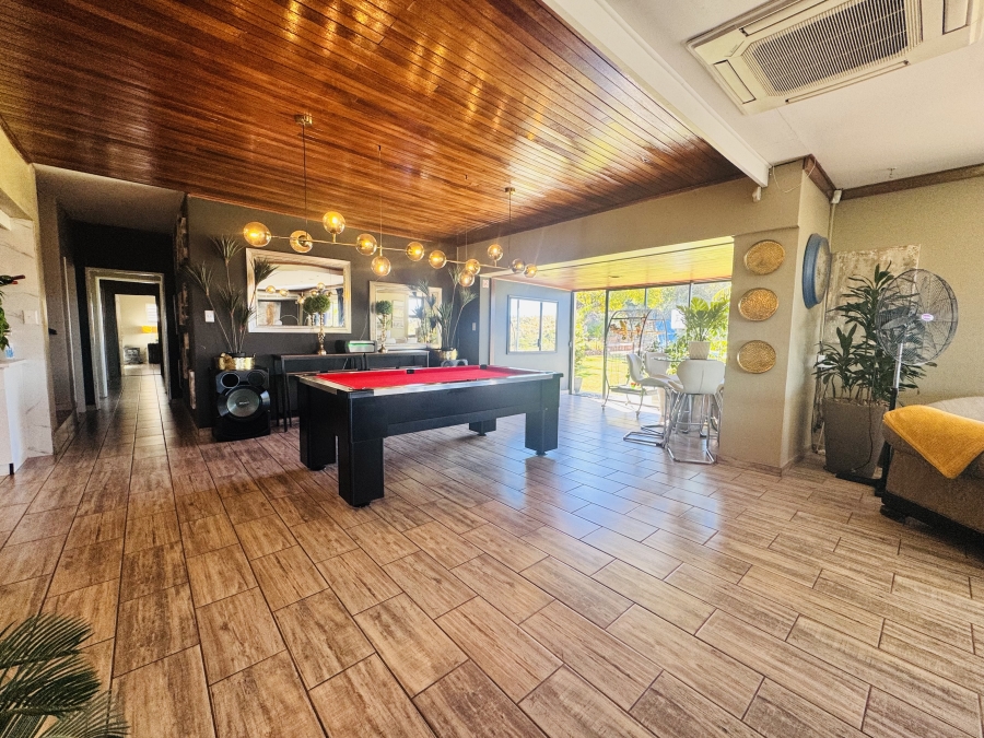 13 Bedroom Property for Sale in Wilkoppies North West